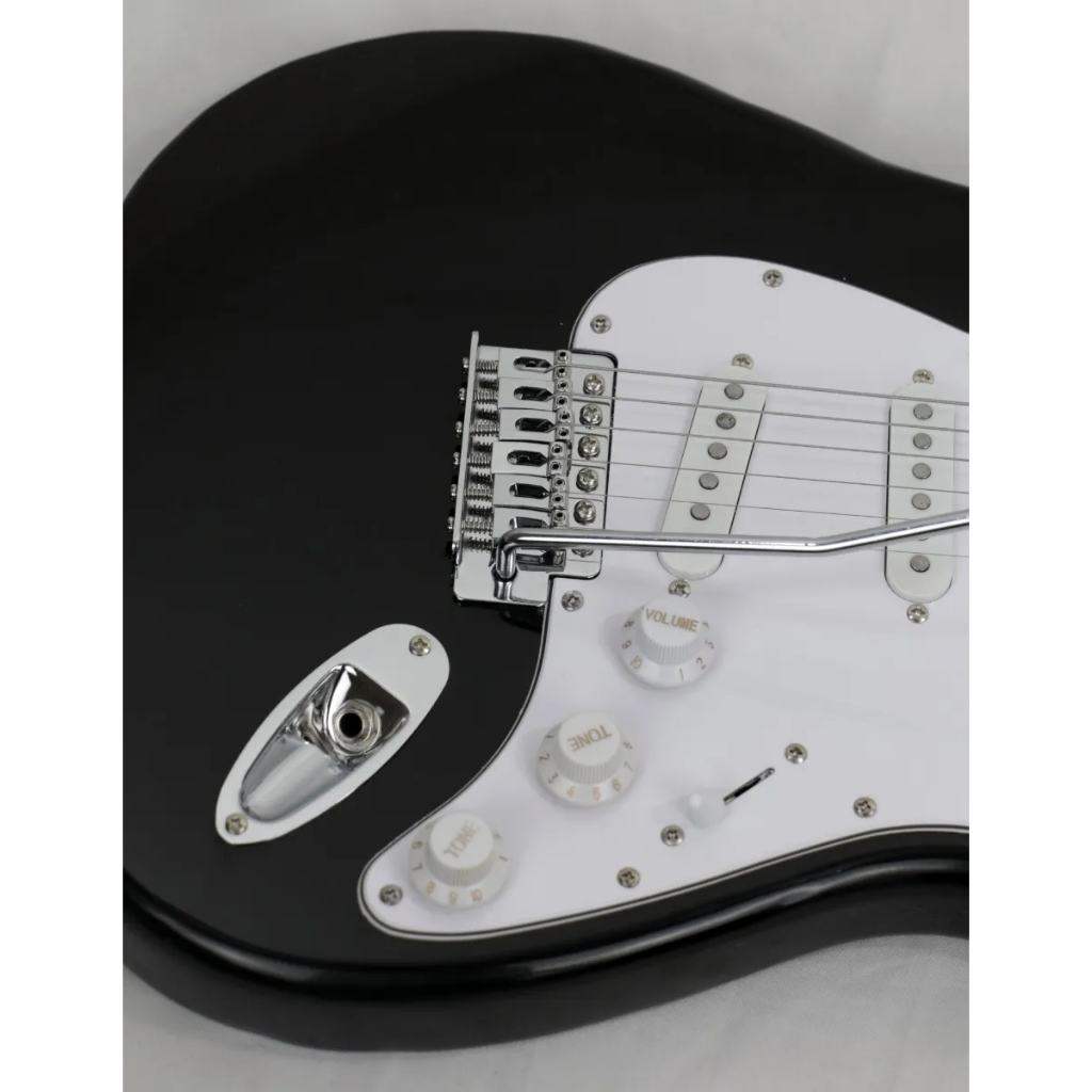 Guitarra Elétrica Stratocaster Koning - Image 13